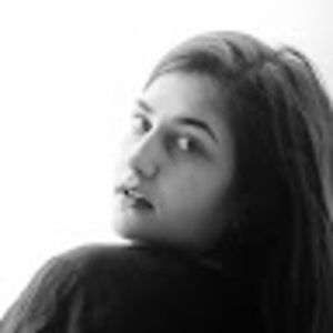 Meet your Posher, Eva